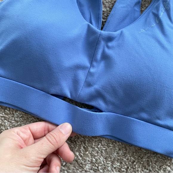 Gymshark x Whitney Simmons sports bra v1 - Picture 3 of 7